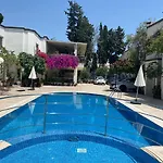 Karayel Apart Aparthotel